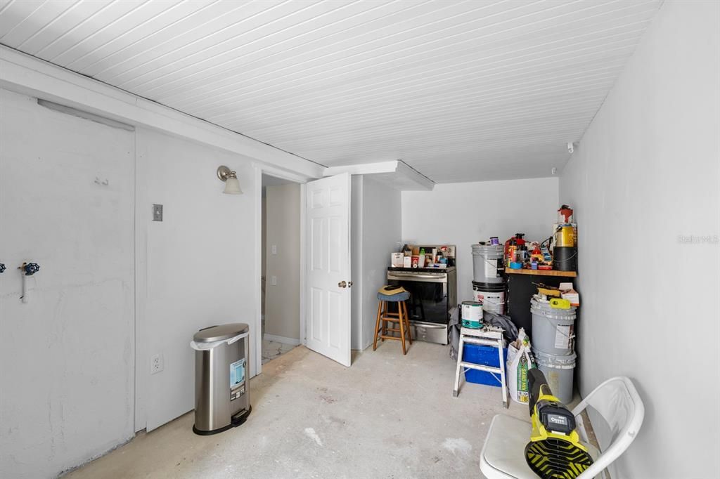 For Sale: $399,000 (4 beds, 3 baths, 1882 Square Feet)