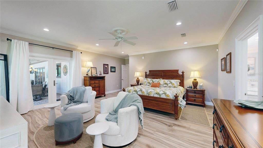 Active With Contract: $1,295,000 (3 beds, 2 baths, 3021 Square Feet)