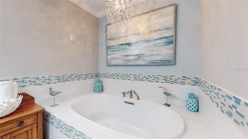 Active With Contract: $1,295,000 (3 beds, 2 baths, 3021 Square Feet)