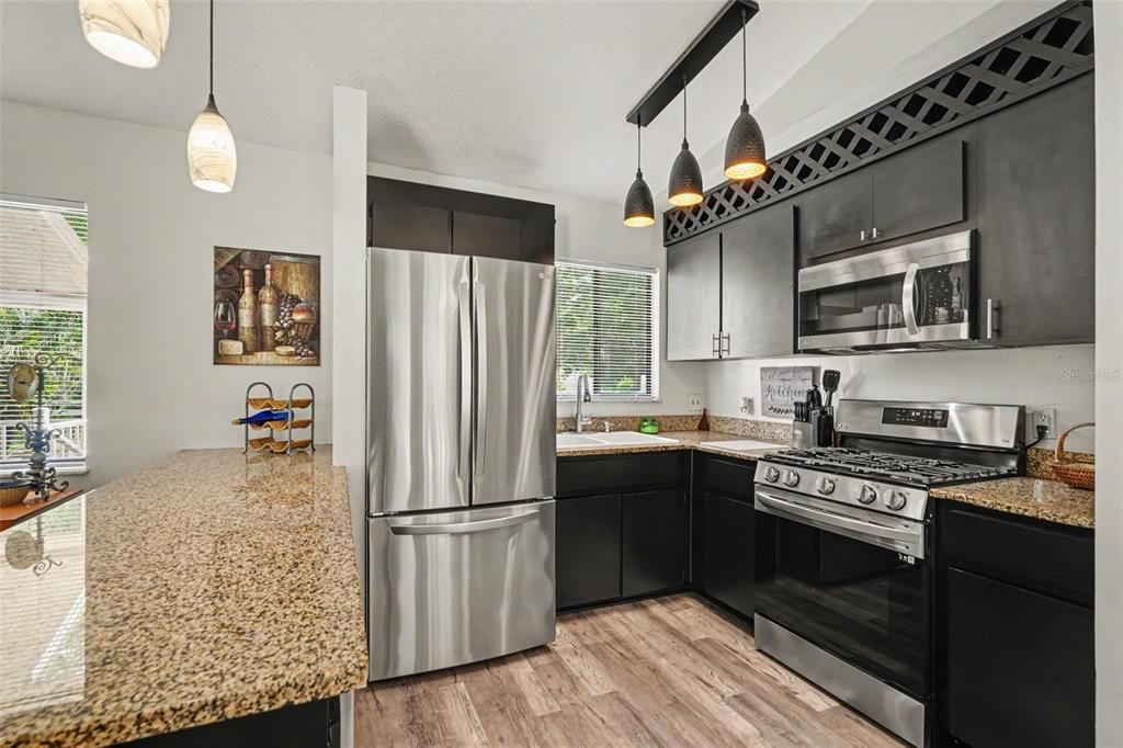 En Venta: $225,000 (3 camas, 2 baños, 972 Pies cuadrados)