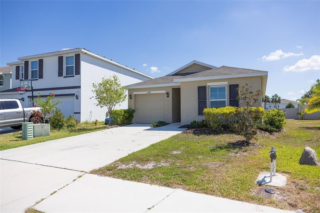 For Sale: $290,000 (3 beds, 2 baths, 1232 Square Feet)
