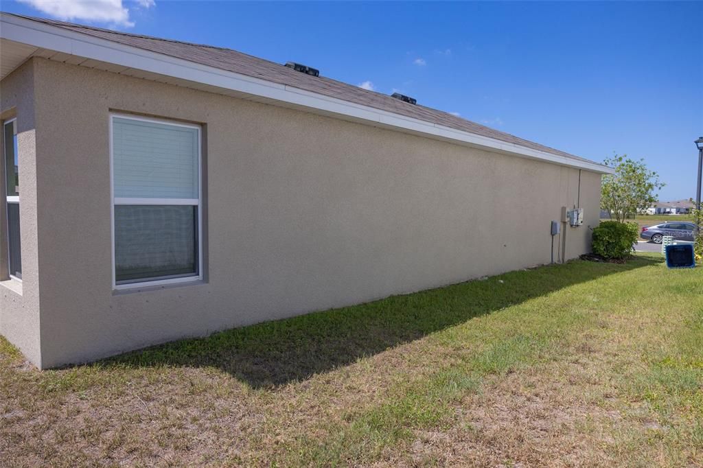 For Sale: $290,000 (3 beds, 2 baths, 1232 Square Feet)