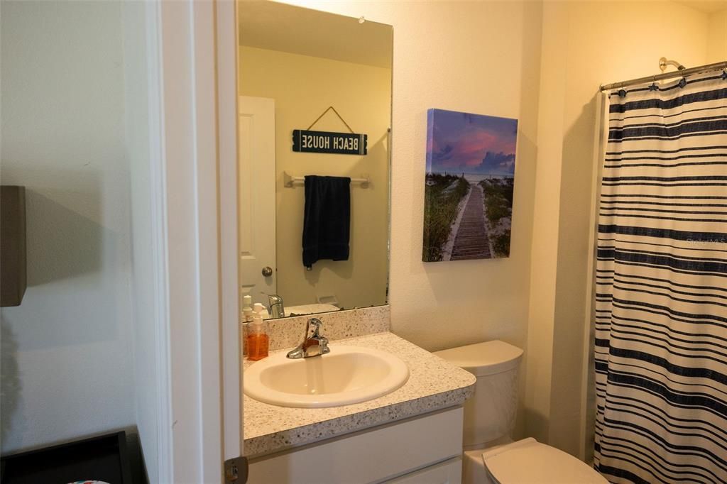 For Sale: $290,000 (3 beds, 2 baths, 1232 Square Feet)