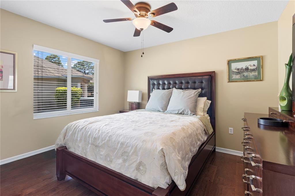 For Sale: $565,000 (3 beds, 2 baths, 2121 Square Feet)