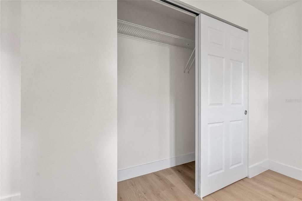 En Venta: $585,000 (4 camas, 2 baños, 1866 Pies cuadrados)