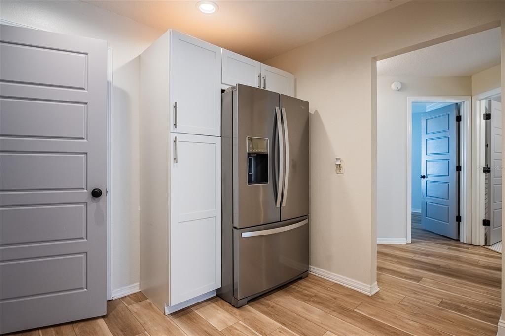 For Sale: $194,900 (2 beds, 2 baths, 1331 Square Feet)