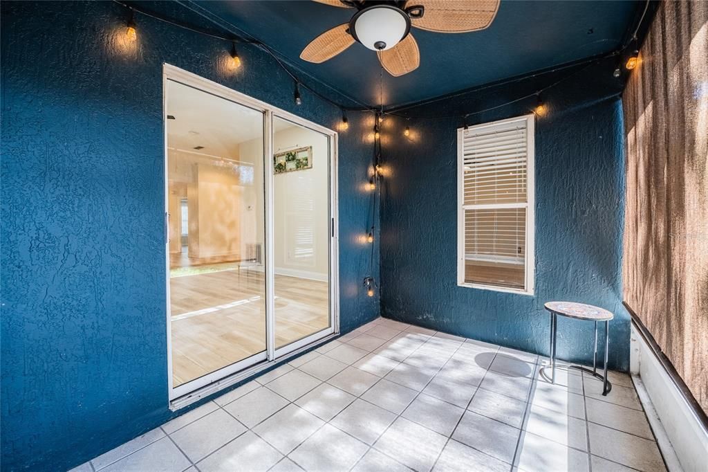 For Sale: $194,900 (2 beds, 2 baths, 1331 Square Feet)