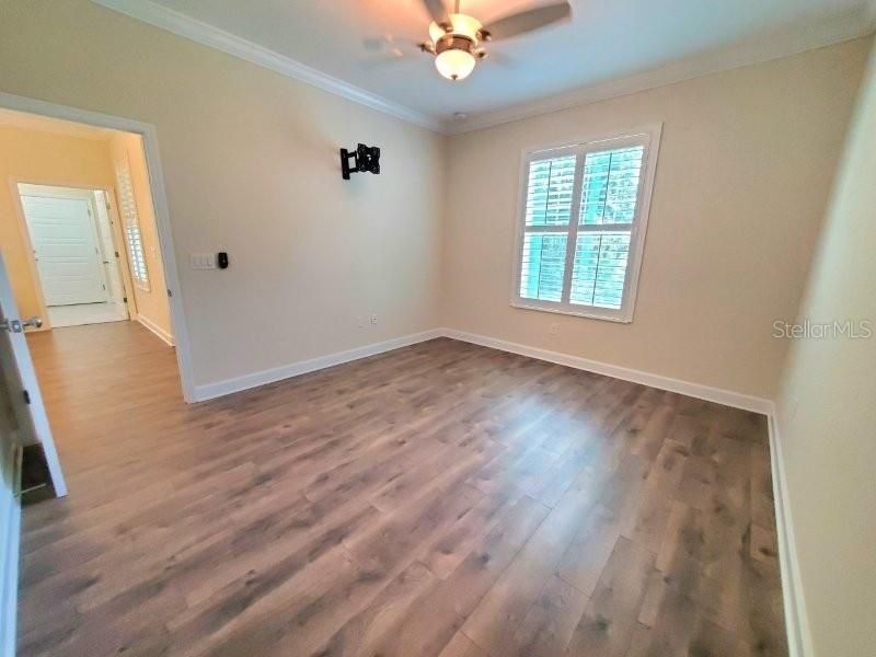 В аренду: $2,400 (3 спален, 2 ванн, 1383 Квадратных фут)