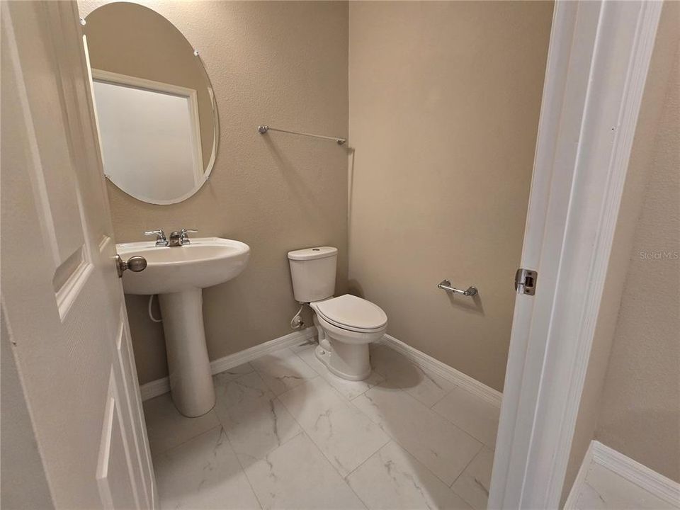 В аренду: $2,800 (4 спален, 2 ванн, 2221 Квадратных фут)