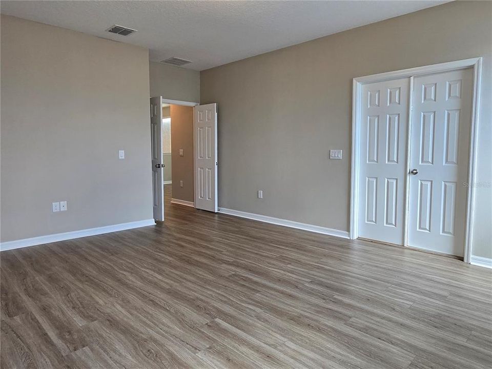 В аренду: $2,800 (4 спален, 2 ванн, 2221 Квадратных фут)