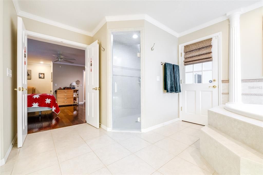 На продажу: $599,990 (3 спален, 3 ванн, 1788 Квадратных фут)