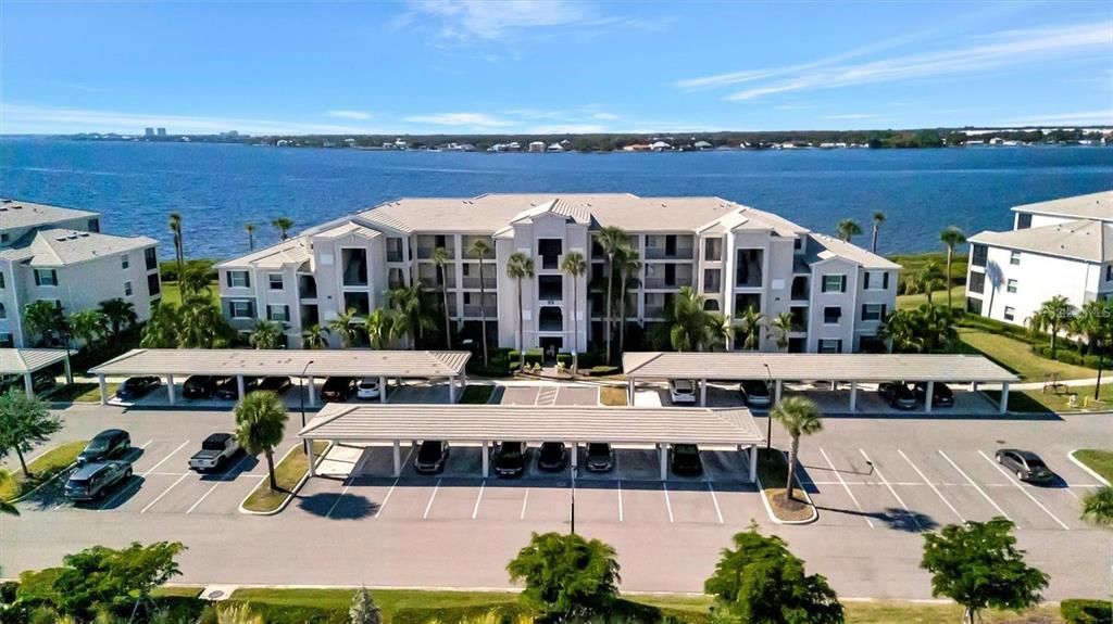 На продажу: $425,000 (3 спален, 2 ванн, 1302 Квадратных фут)