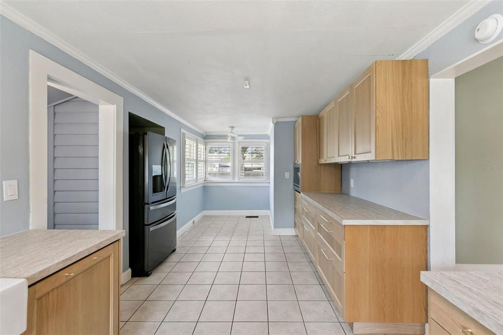 En Renta: $2,999 (3 camas, 2 baños, 2391 Pies cuadrados)