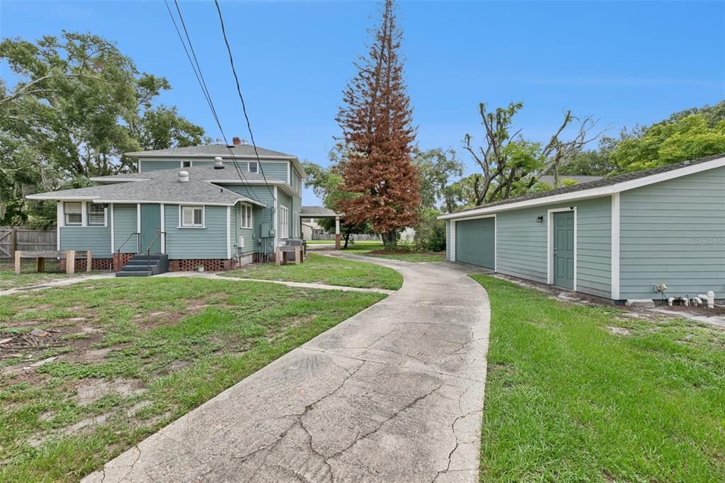 En Renta: $2,999 (3 camas, 2 baños, 2391 Pies cuadrados)