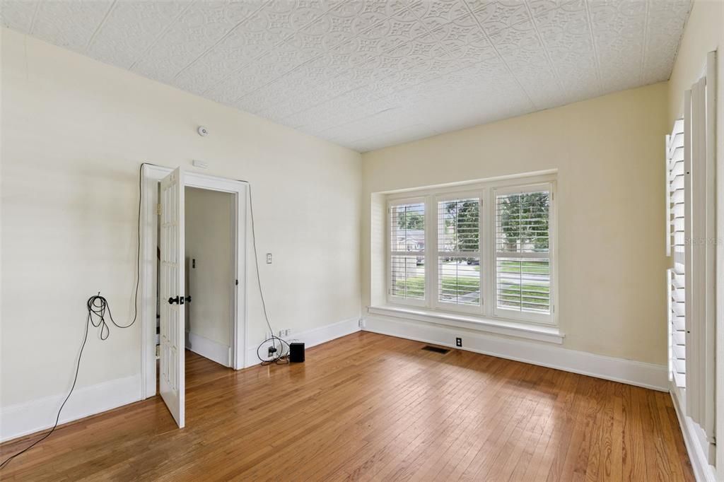 En Renta: $2,999 (3 camas, 2 baños, 2391 Pies cuadrados)