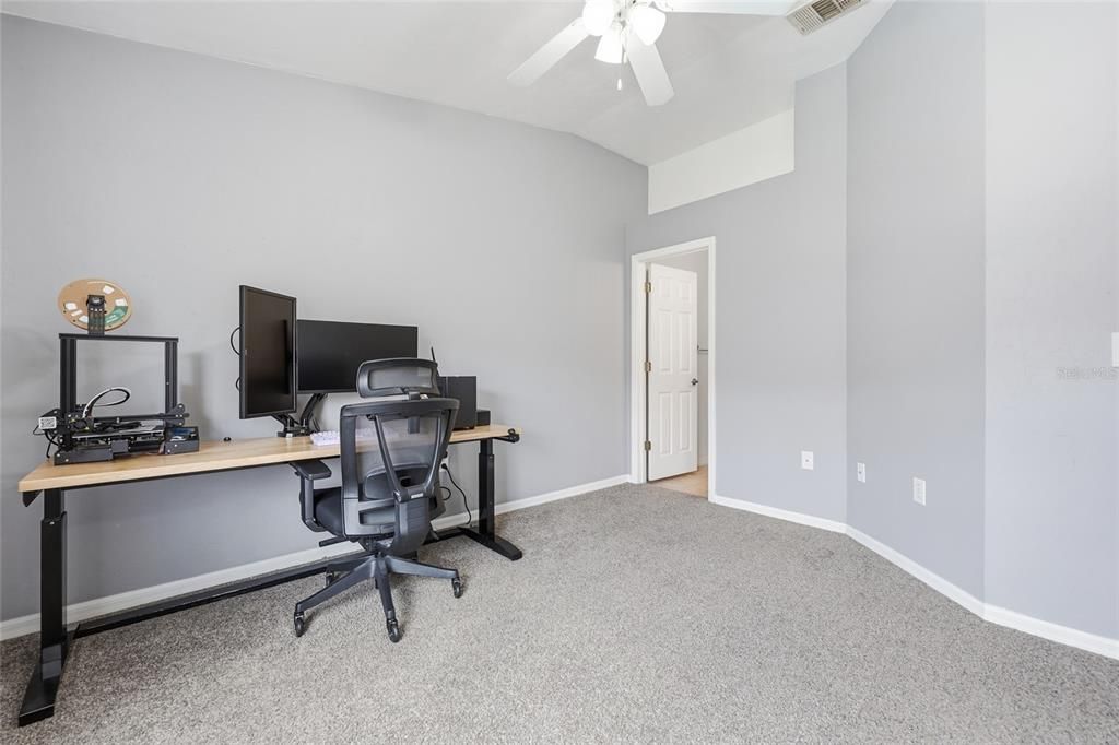 For Sale: $174,000 (2 beds, 2 baths, 1176 Square Feet)