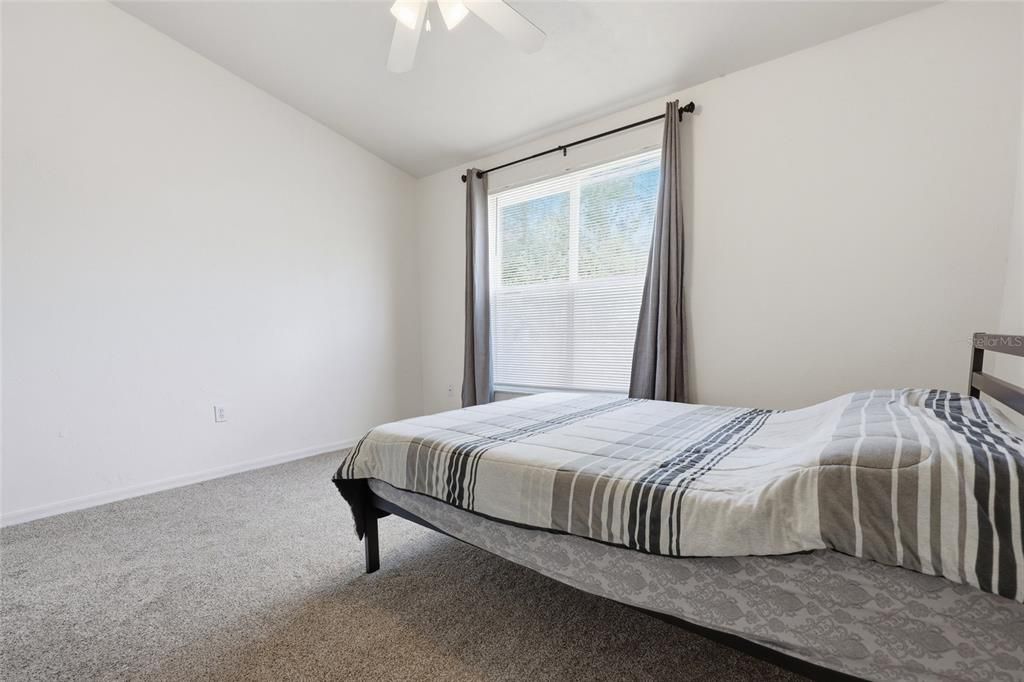 For Sale: $174,000 (2 beds, 2 baths, 1176 Square Feet)