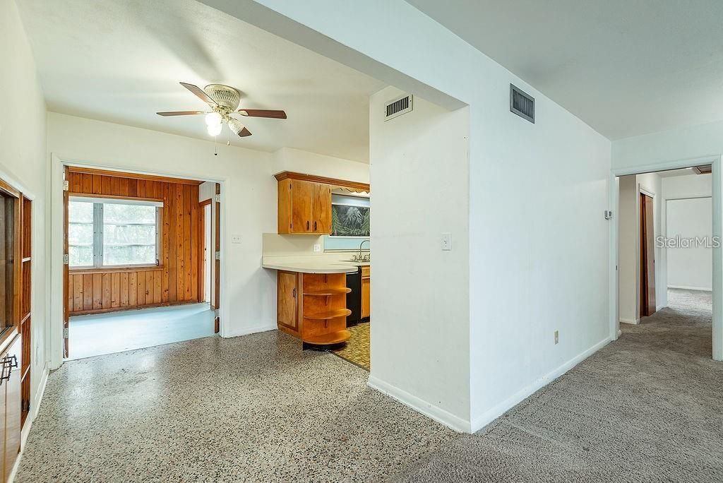В аренду: $2,695 (4 спален, 2 ванн, 1656 Квадратных фут)
