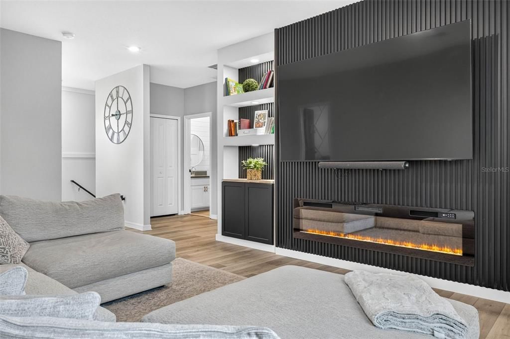 Active With Contract: $500,000 (4 beds, 3 baths, 2452 Square Feet)