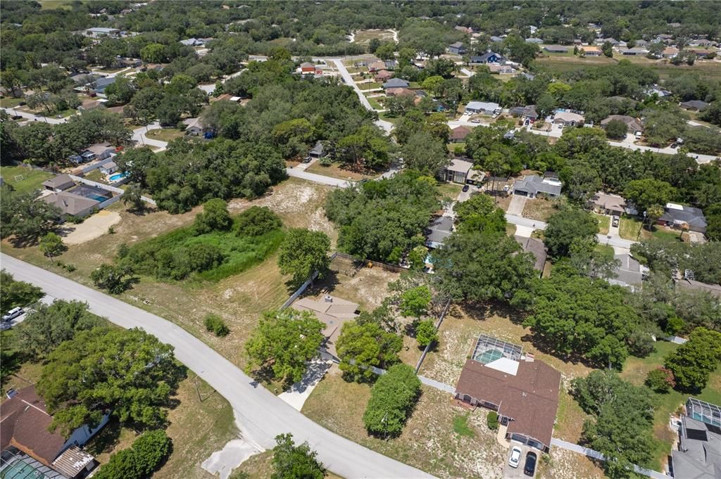 For Sale: $310,000 (3 beds, 2 baths, 1602 Square Feet)