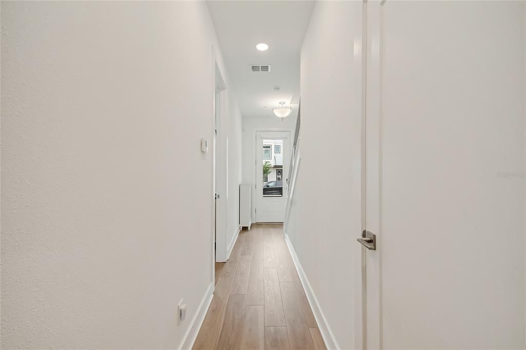 En Venta: $599,000 (3 camas, 3 baños, 1998 Pies cuadrados)