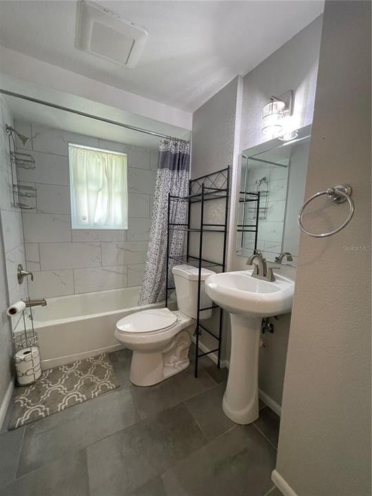 В аренду: $3,150 (3 спален, 2 ванн, 1382 Квадратных фут)