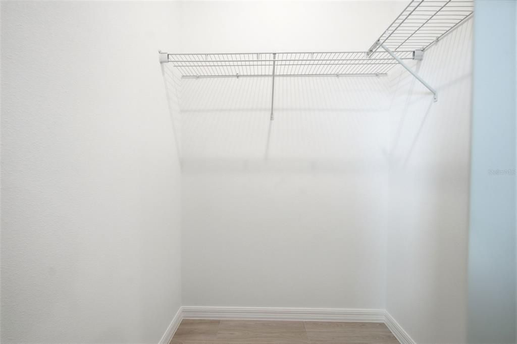 En Venta: $479,000 (6 camas, 4 baños, 2634 Pies cuadrados)