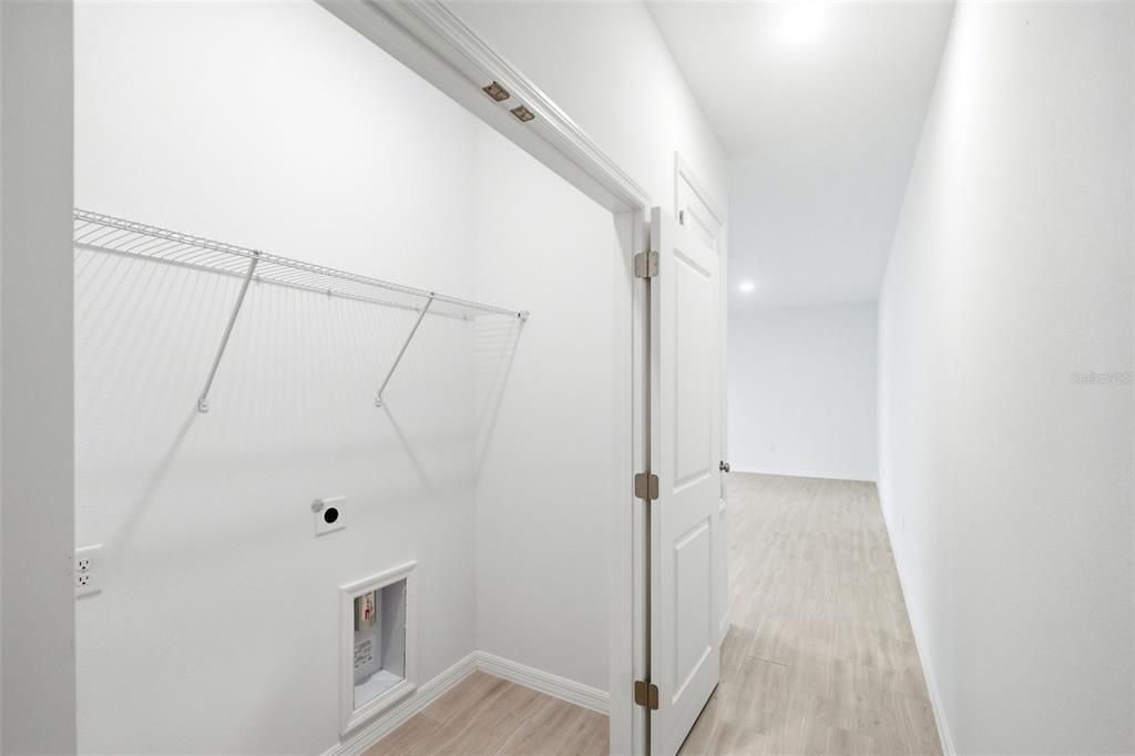 En Venta: $479,000 (6 camas, 4 baños, 2634 Pies cuadrados)