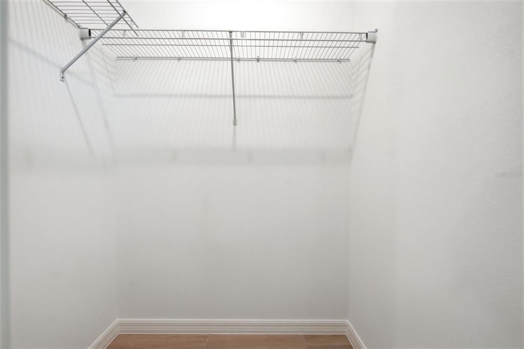 En Venta: $479,000 (6 camas, 4 baños, 2634 Pies cuadrados)