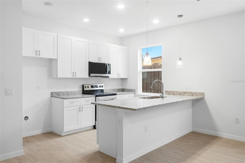 En Venta: $479,000 (6 camas, 4 baños, 2634 Pies cuadrados)