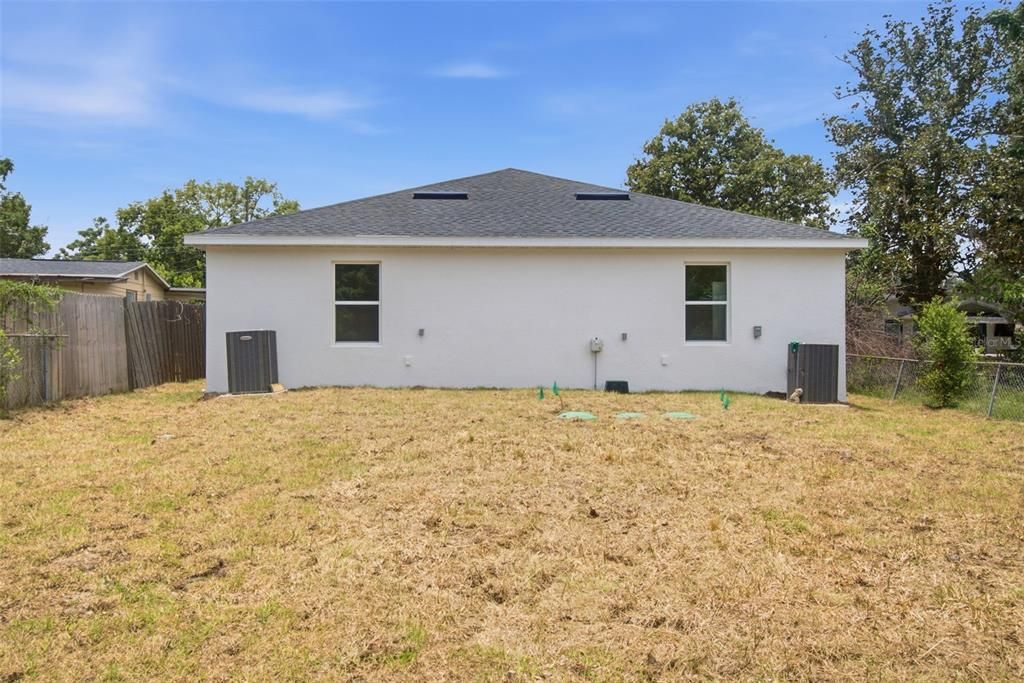 En Venta: $479,000 (6 camas, 4 baños, 2634 Pies cuadrados)