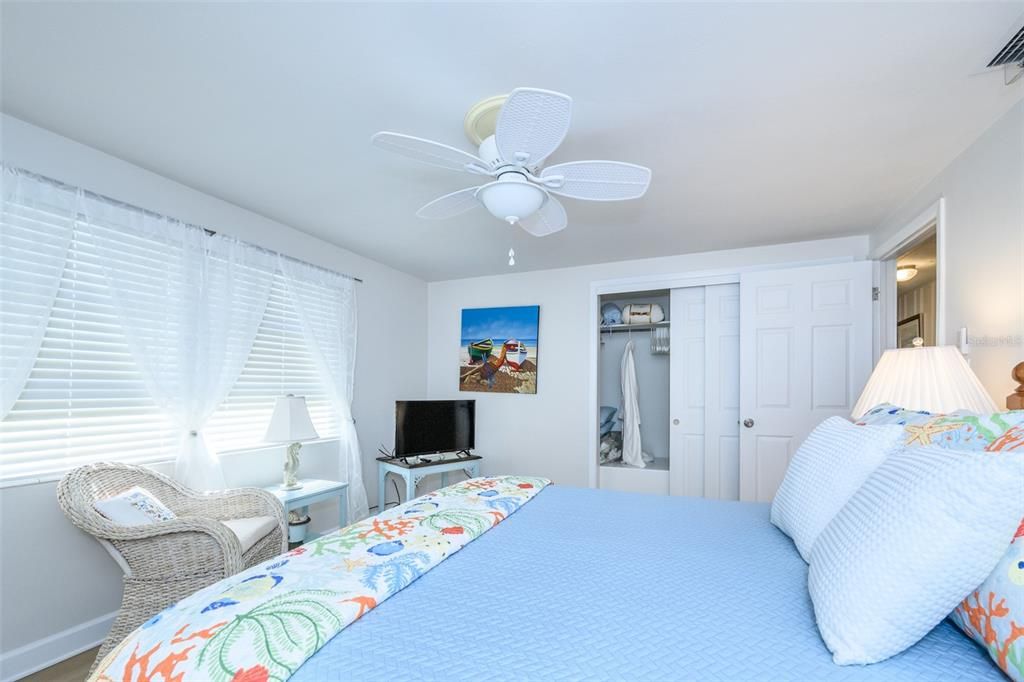 В аренду: $3,995 (3 спален, 2 ванн, 1601 Квадратных фут)