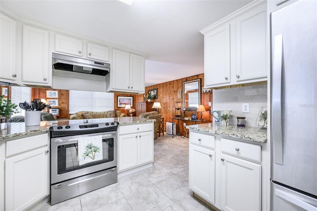 В аренду: $3,995 (3 спален, 2 ванн, 1601 Квадратных фут)