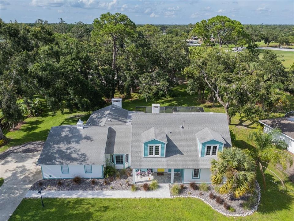 En Venta: $744,750 (3 camas, 3 baños, 2451 Pies cuadrados)