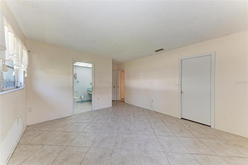 En Venta: $255,000 (2 camas, 2 baños, 1657 Pies cuadrados)