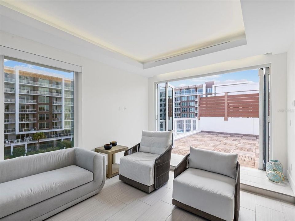 For Sale: $1,850,000 (3 beds, 3 baths, 3341 Square Feet)