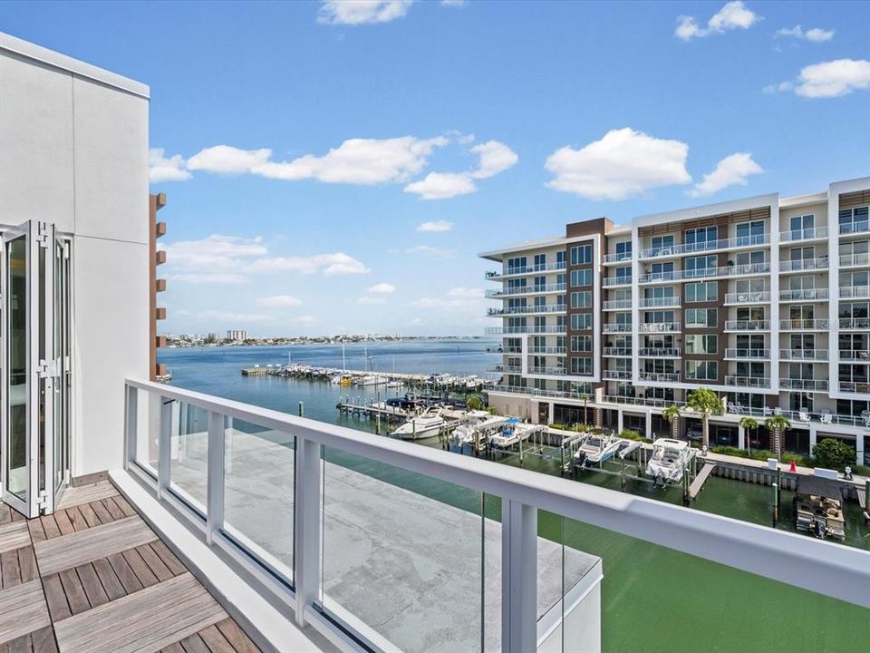 For Sale: $1,850,000 (3 beds, 3 baths, 3341 Square Feet)