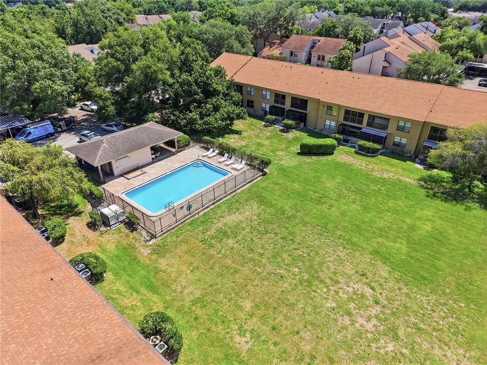 For Rent: $1,650 (2 beds, 2 baths, 906 Square Feet)