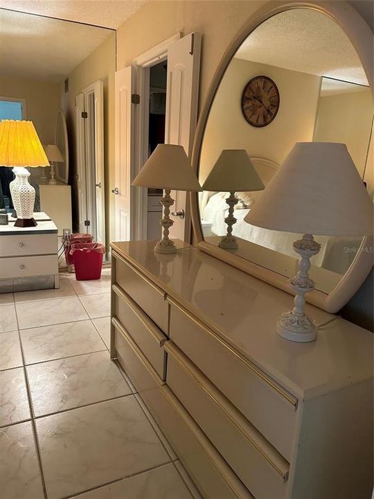 В аренду: $1,250 (1 спален, 1 ванн, 1084 Квадратных фут)