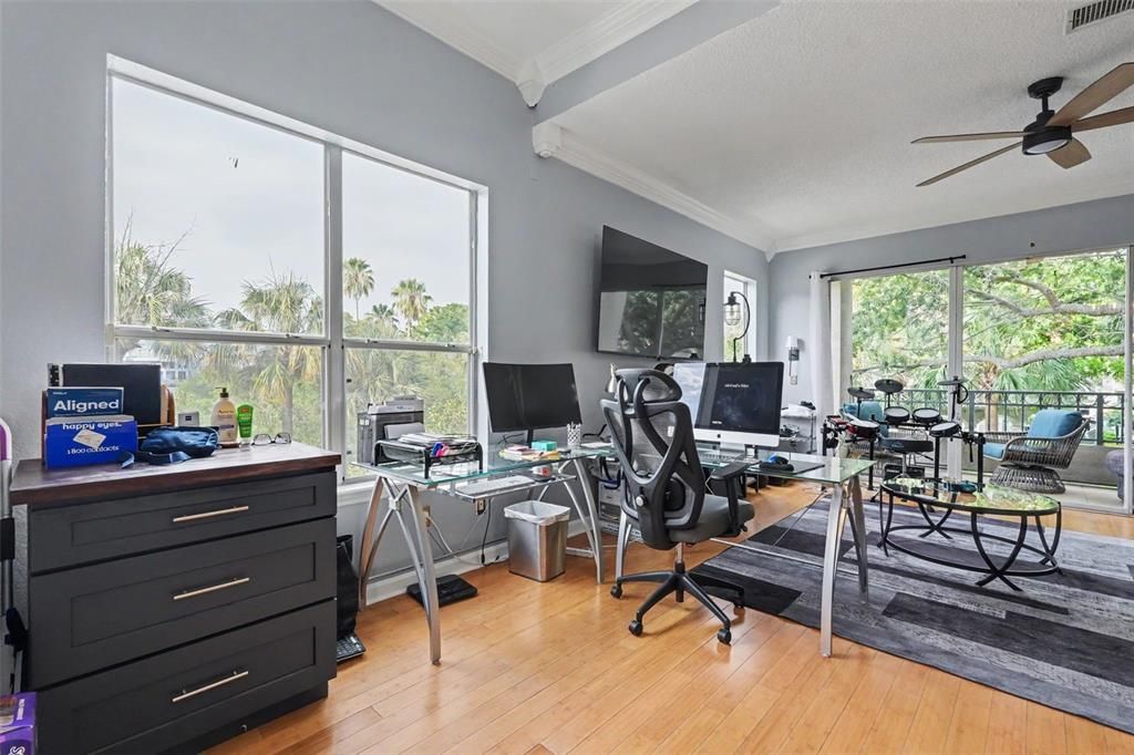 Activo con contrato: $419,900 (1 camas, 1 baños, 900 Pies cuadrados)