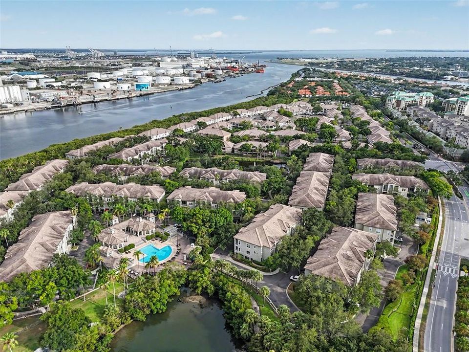 Activo con contrato: $419,900 (1 camas, 1 baños, 900 Pies cuadrados)