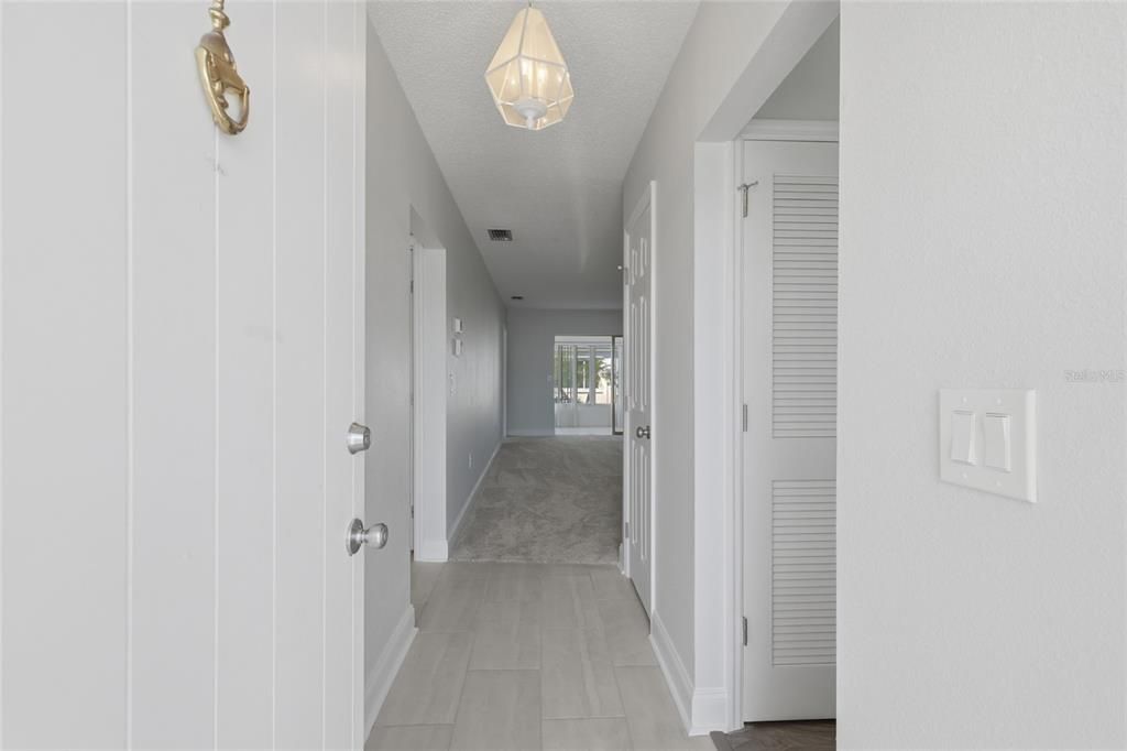 For Sale: $175,000 (2 beds, 2 baths, 1134 Square Feet)
