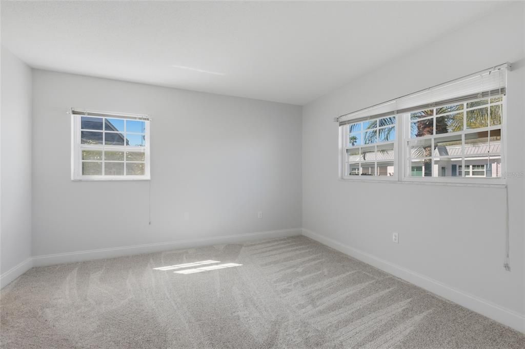 For Sale: $175,000 (2 beds, 2 baths, 1134 Square Feet)