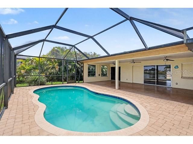 En Venta: $299,900 (3 camas, 2 baños, 1838 Pies cuadrados)