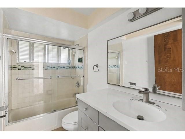 En Venta: $299,900 (3 camas, 2 baños, 1838 Pies cuadrados)