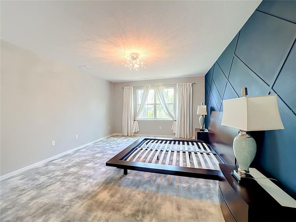 En Venta: $1,075,000 (5 camas, 4 baños, 4332 Pies cuadrados)