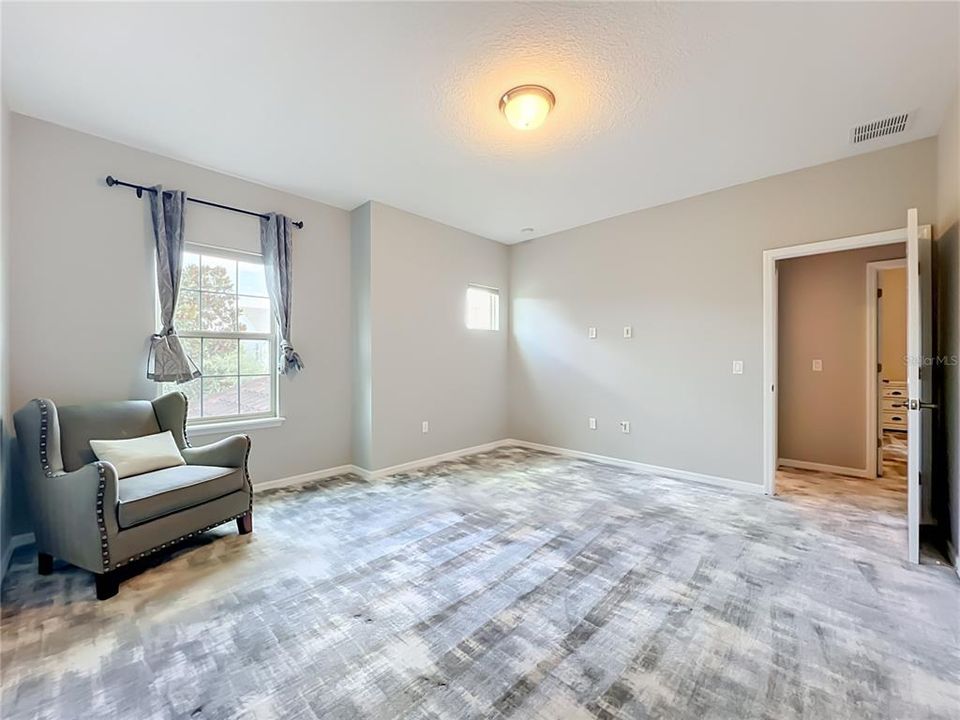 En Venta: $1,075,000 (5 camas, 4 baños, 4332 Pies cuadrados)