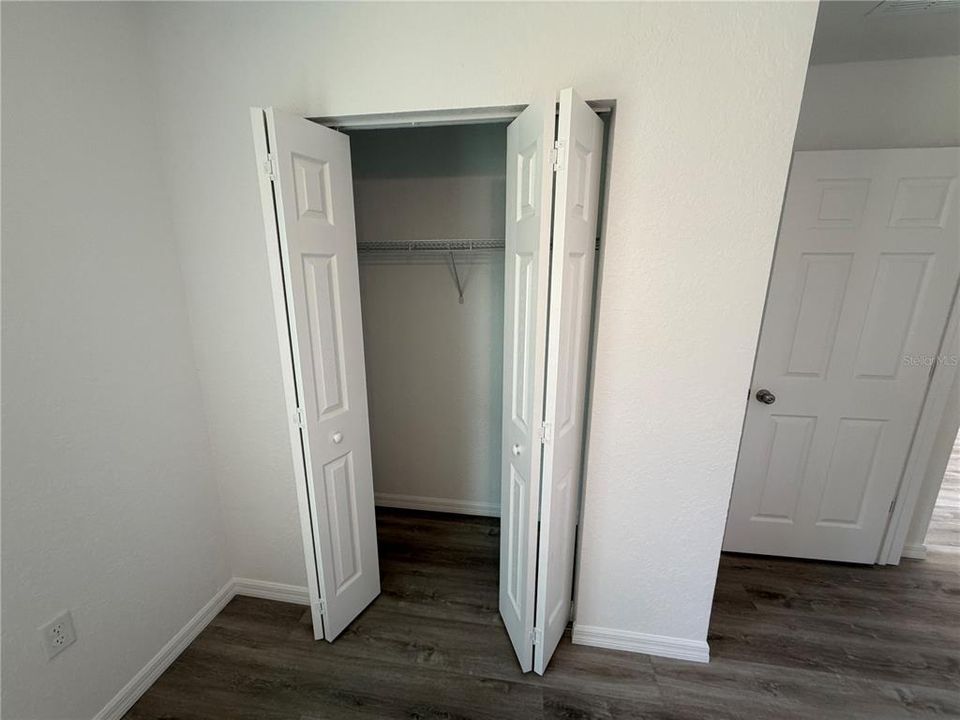На продажу: $239,000 (3 спален, 2 ванн, 1357 Квадратных фут)