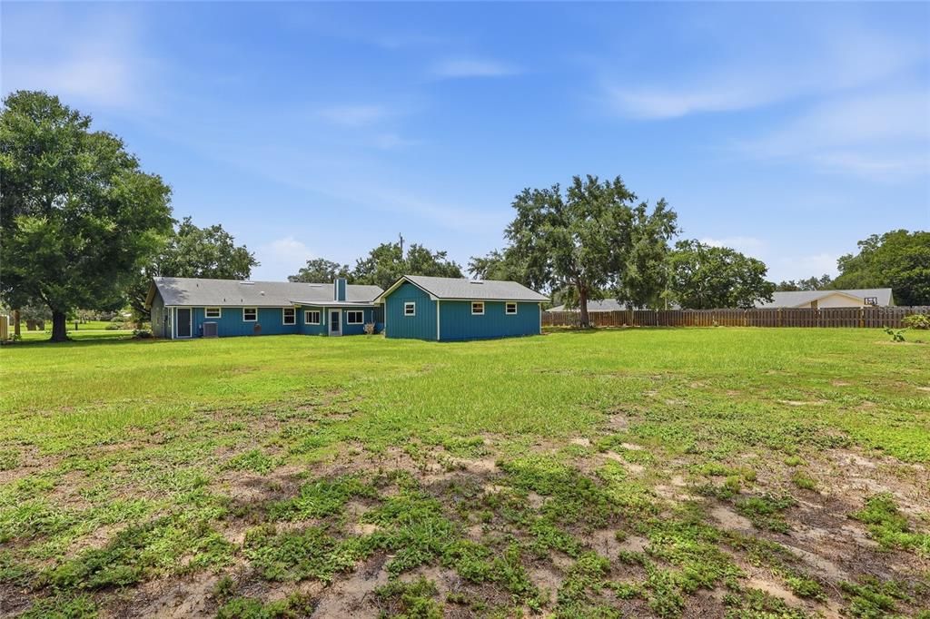 For Sale: $445,000 (3 beds, 2 baths, 2198 Square Feet)