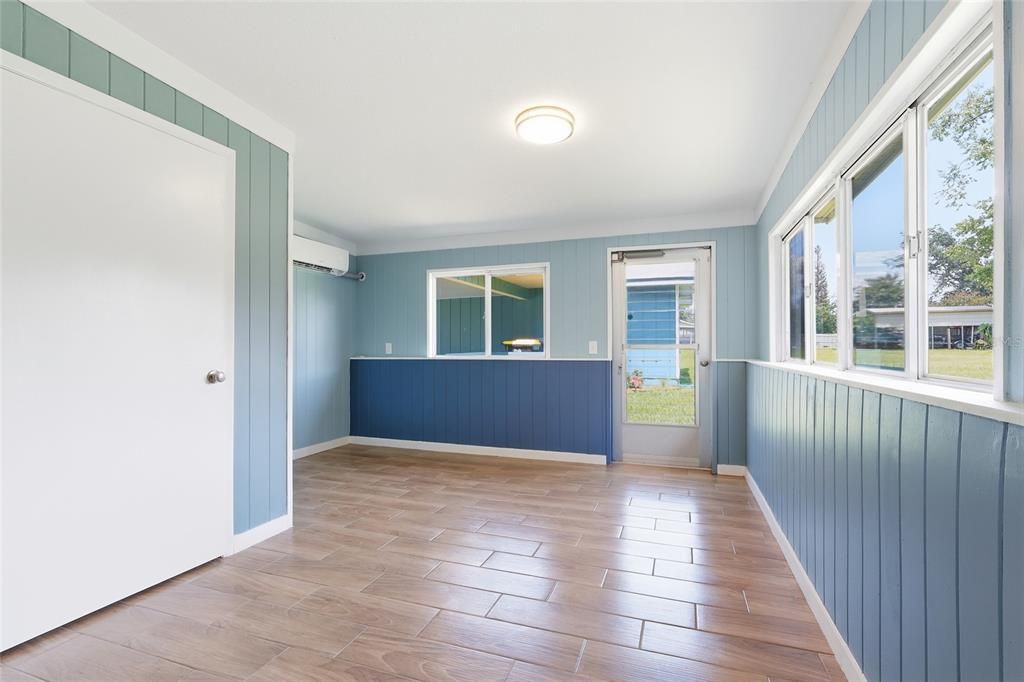 For Sale: $445,000 (3 beds, 2 baths, 2198 Square Feet)